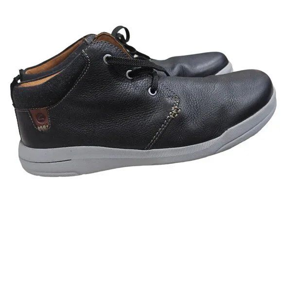 Clarks Men's Black Leather Chukka Boots Size 12 M - Picture 2 of 4